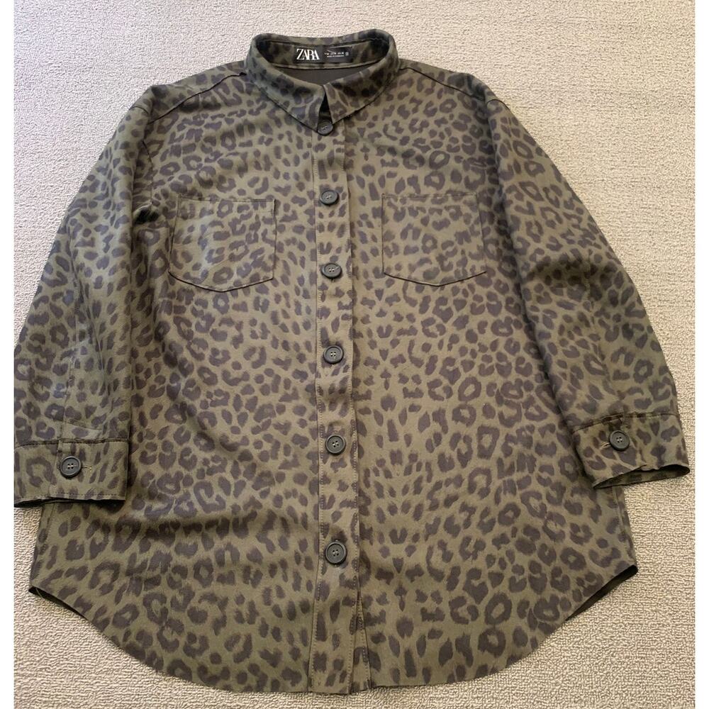 ZARA Women's Medium‎ Olive Green Leopard Print Shacket